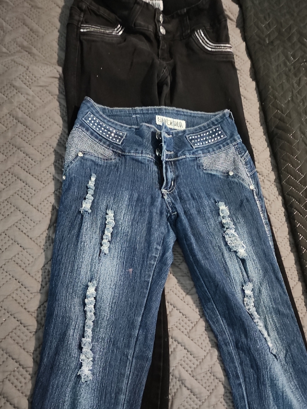 Silver Diva Colombianos Push Up Jeans Women's Distressed Blue Boot Cut Jeans 2pc